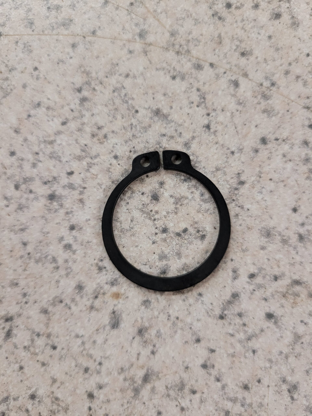 V7041400250 - C-RING , SHAFT (=22242-000250) image 0