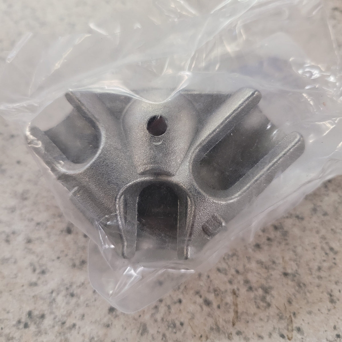 8830588 - YOKE (BESKO) image 0
